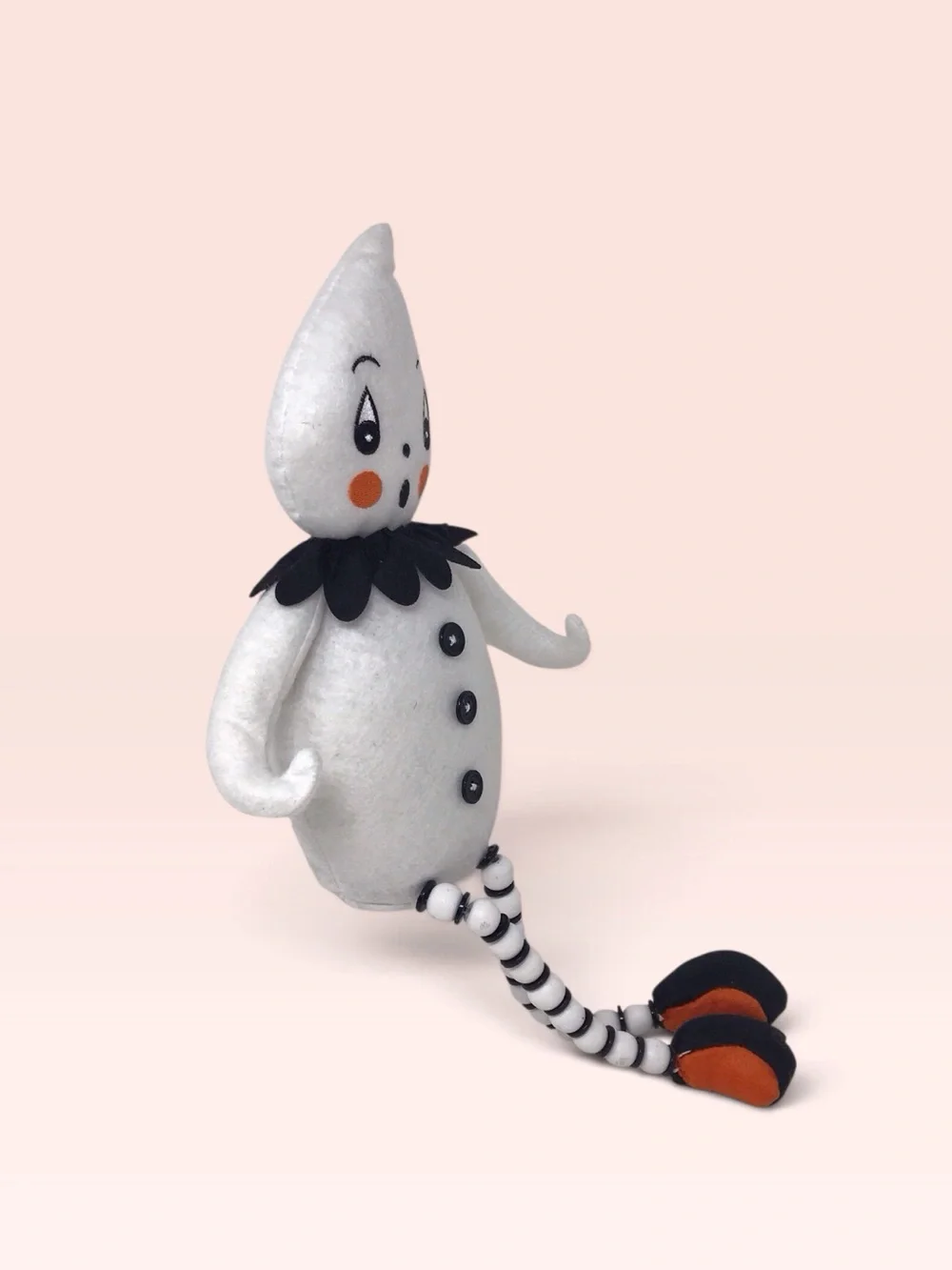 Johanna Parker Halloween Ghost Shelf Sitter White & Black 19